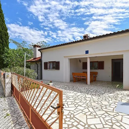 Apartment Fuer 4 Personen Ca 40 Qm In Gajana, Istrien Istrische Riviera