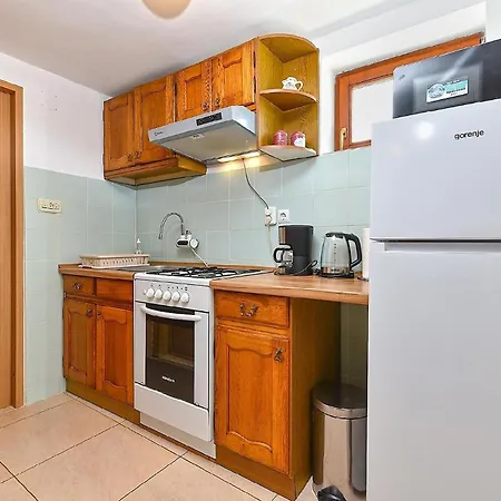Fuer 4 Personen Ca 40 Qm In Gajana, Istrien Istrische Riviera Apartment *